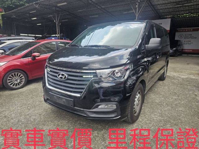 八人座 CP首選 定速 原廠多功能螢幕  第1張相片