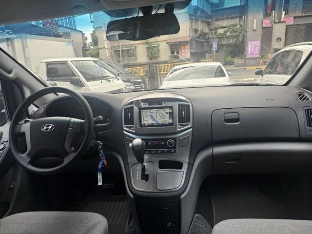 八人座 CP首選 定速 原廠多功能螢幕  第7張相片