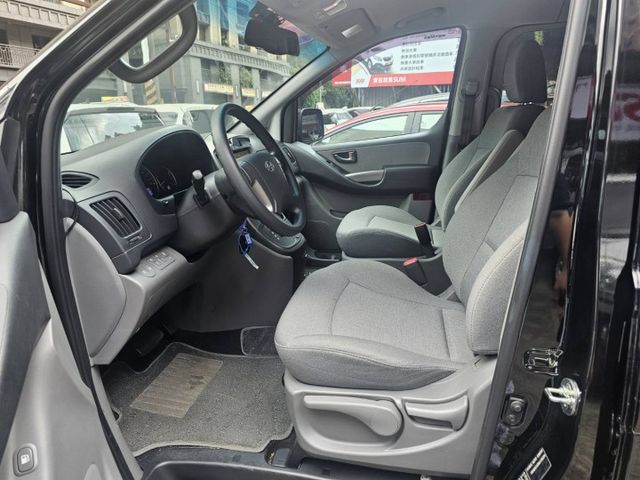 八人座 CP首選 定速 原廠多功能螢幕  第12張相片