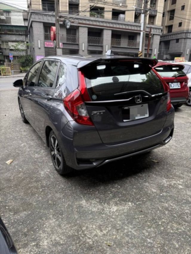 頂級S版/一手車/原鈑件/安卓主機/手自排快撥/前後錄影流媒體  第2張相片