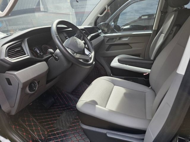 原廠新車四年無限公里保固 原鈑件 可認證 早鳥優惠價 自排150P 九人座  第2張相片