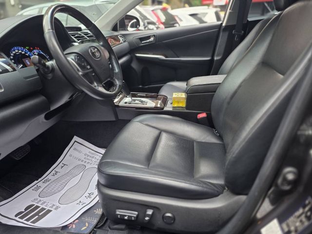 僅跑6萬 可認證 安卓大螢幕 倒車顯影 藍芽  第9張相片