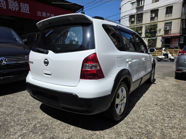 僅跑10萬 可認證 車超美 恆溫 旅行架 大空間 省油代步首選  第4張相片