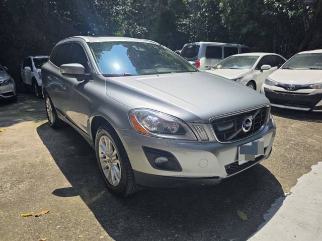 頂級安全與配備 ACC跟車 電動尾門 倒車顯影 電動收折 電動記憶椅 電子手煞  第3張相片