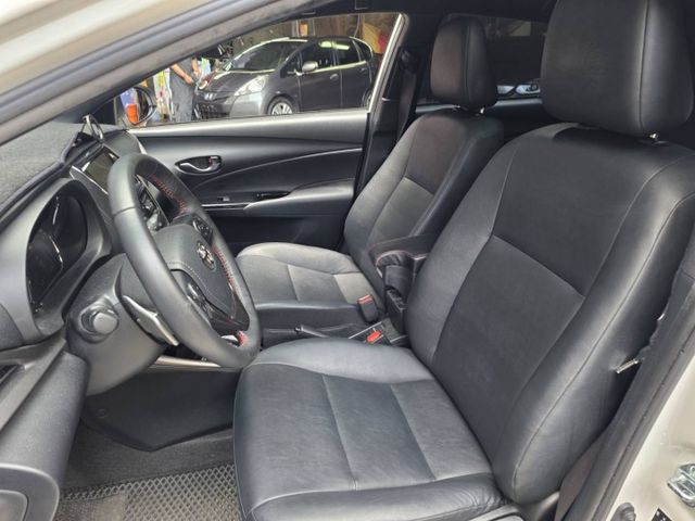 頂級S版 定速、循跡防滑、AEB、斜坡起步輔助、LED日行燈、換檔撥片、倒車顯影(車輛準備中  第12張相片