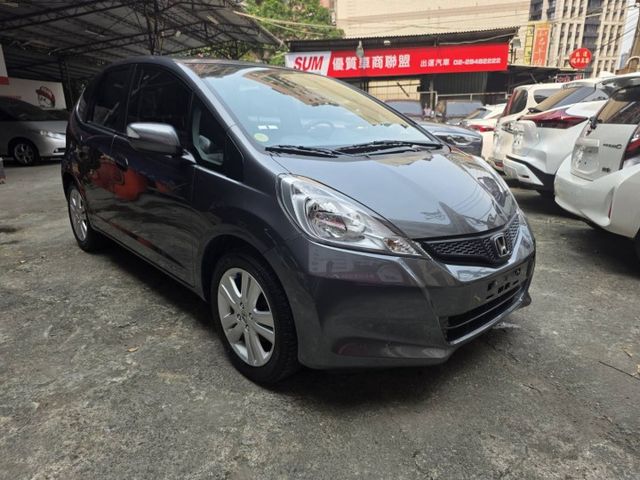 省油省稅好顧 優質代步小車  第3張相片