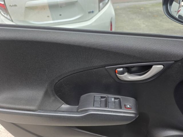 省油省稅好顧 優質代步小車  第12張相片