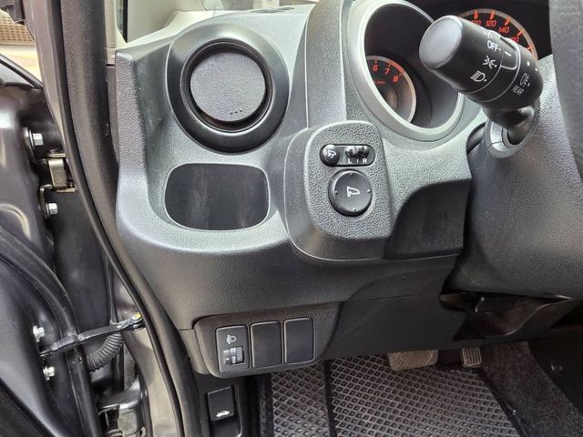 省油省稅好顧 優質代步小車  第13張相片