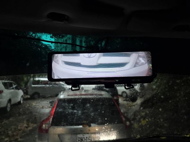 變更2人座貨車版 車況優 載貨、露營首選  第9張相片