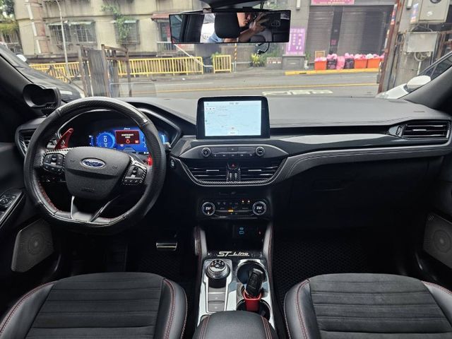 新車保固至2027年9月ST-Line X旗艦版/全景天窗/ACC跟車/360環景/電尾門/B&O音響  第19張相片