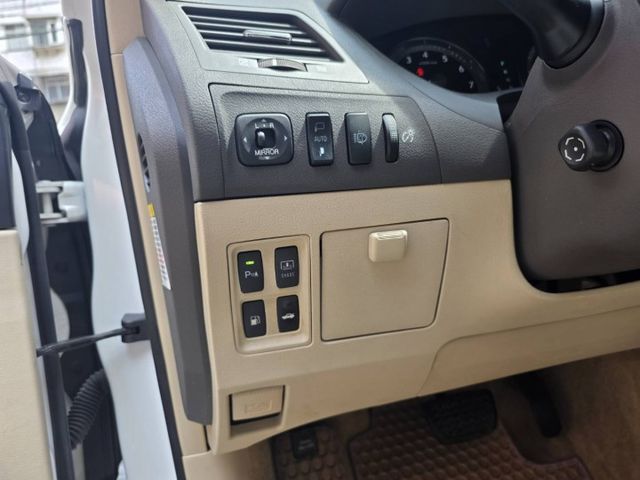 天窗 雙電動冷熱通風椅 定速 倒車顯影 豪華舒適 可認證 里程保證  第10張相片