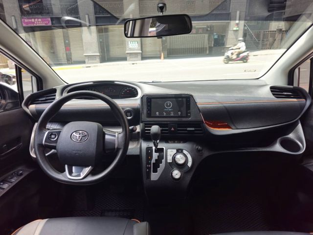 原鈑件 2020/11月出廠新款21型 I-KEY.TCS防滑循跡 買到賺到 要買要快  第18張相片
