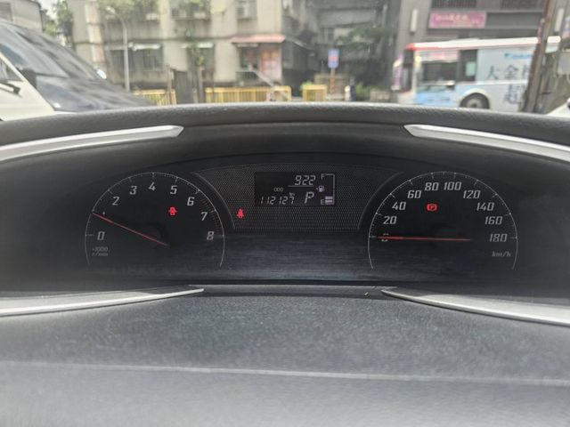 單電動滑門 倒車顯影 定速  第6張相片