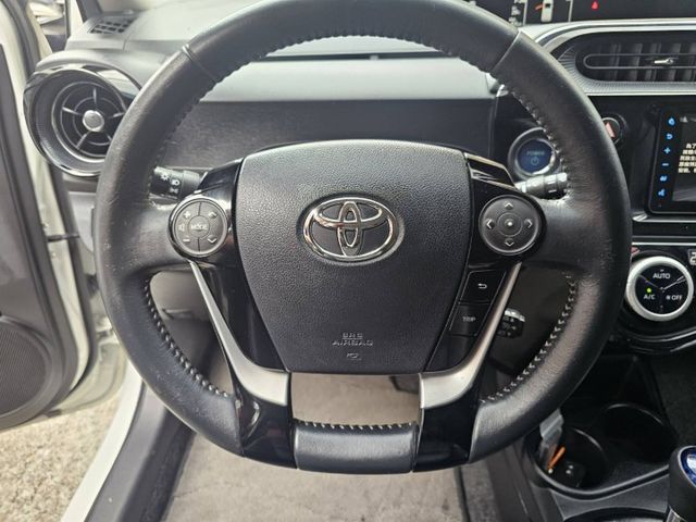 PRIUS  第13張相片