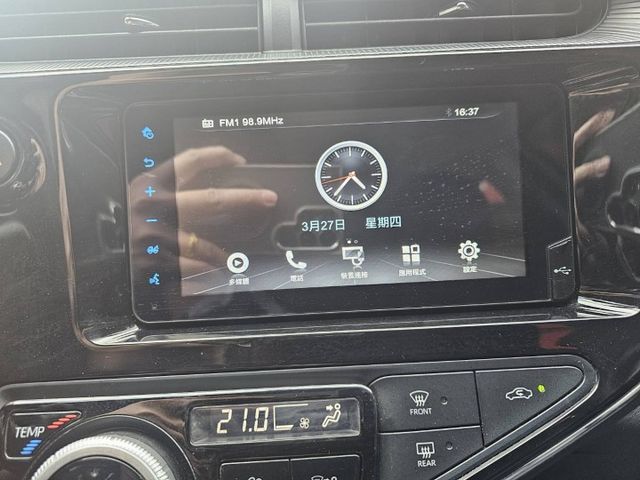 PRIUS  第17張相片