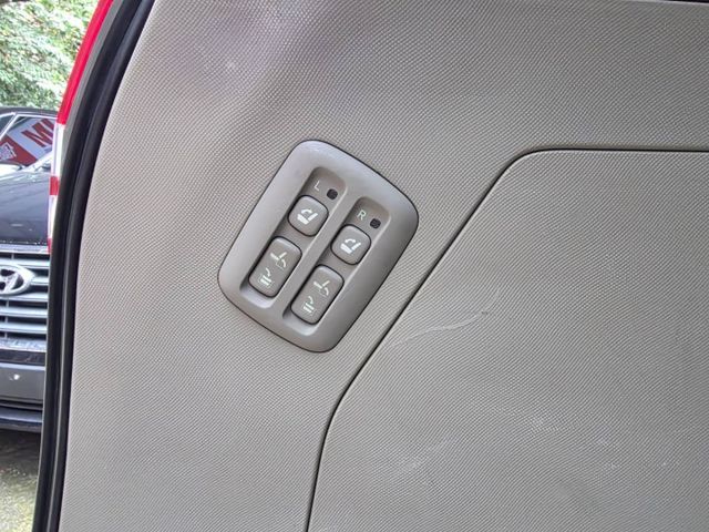 車況超優 倒車顯影 網路電視 藍芽音樂 電尾門 雙側電滑門 高清數位前後錄影  第三排電動收折  第9張相片