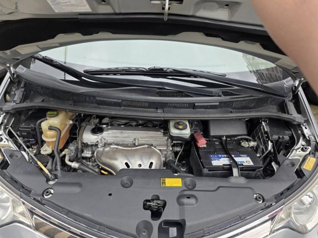 車況超優 倒車顯影 網路電視 藍芽音樂 電尾門 雙側電滑門 高清數位前後錄影  第三排電動收折  第20張相片