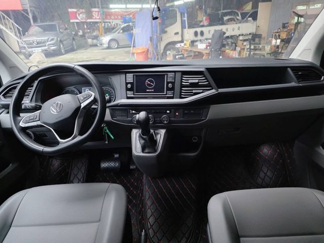 原廠新車四年無限公里保固 原鈑件 可認證 早鳥優惠價 自排150P 九人座  第5張相片