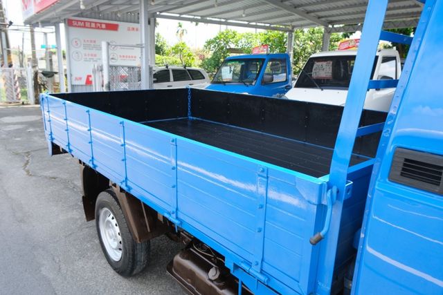 ✔️里程少 ✔️一手車 ✔️手排 ✔️音響設備  第4張相片