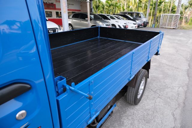 音響設備✅木床✅手排✅里程少✅  第8張相片