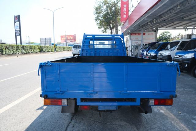 ✔️手排 ✔️音響設備✔️木床  第7張相片