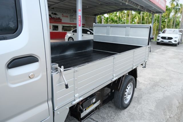 手排✅音響設備✅有認證✅雙折尾門✅  第6張相片