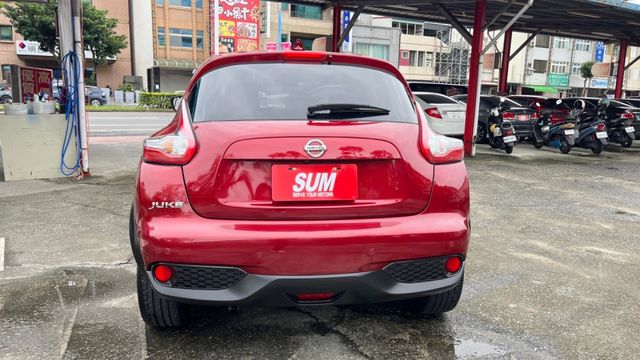 2019 NISSAN JUKE 1.6  花蓮一手原鈑車原廠保養~倒車雷達/免鑰匙啟動/電摺後視鏡★保證低里程  第12張相片