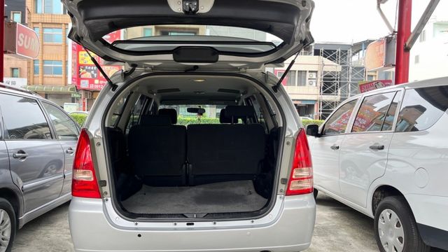 2014 TOYOTA  INNOVA 2.0 伊諾瓦手排~車美~大空間大馬力、耐操省油  第8張相片