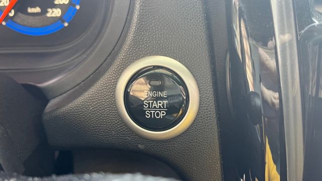 2021年COLT PLUS 1.5 原廠保固中~一手車原鈑件~低里程~電動尾門導航倒車顯影免鑰匙  第3張相片