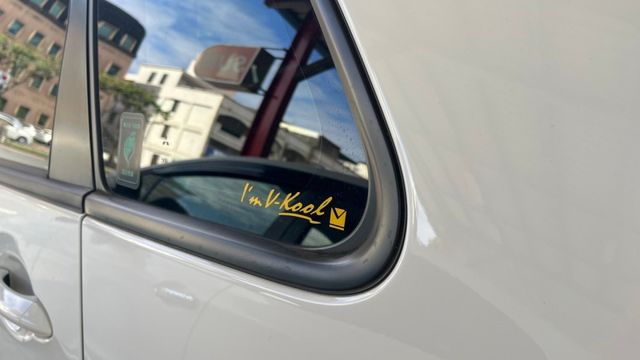 2021年COLT PLUS 1.5 原廠保固中~一手車原鈑件~低里程~電動尾門導航倒車顯影免鑰匙  第9張相片