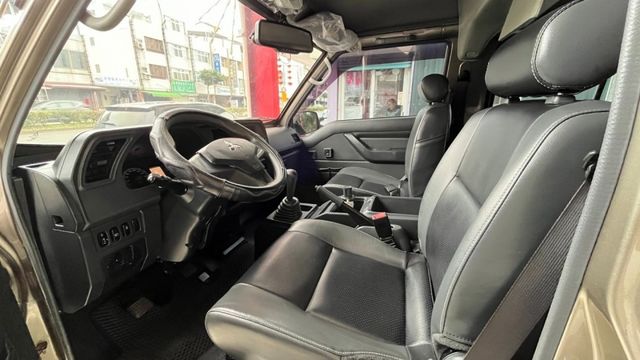 2021年DELICA 廂客貨車 2.4  花蓮一手車低里程*加裝影音系統/導航/倒車顯影/數位電視  第3張相片