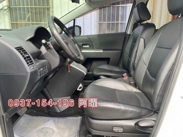 便宜好入手，七人座休旅車，天窗，安全氣囊，電動椅，多功能影音，可全額貸款。  第3張相片