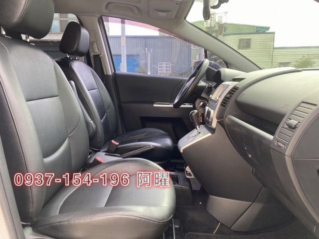 便宜好入手，七人座休旅車，天窗，安全氣囊，電動椅，多功能影音，可全額貸款。  第6張相片