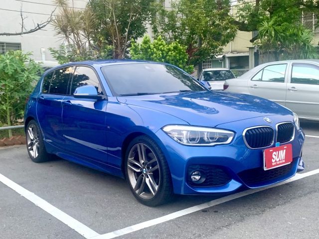 性能與舒適兼具，動力強勁，操作靈敏，無論是個人還是家庭都能輕鬆駕馭。原版件 電動記憶椅 Carplay 車道偏移警示系統  第2張相片