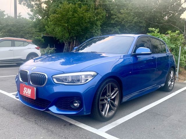 性能與舒適兼具，動力強勁，操作靈敏，無論是個人還是家庭都能輕鬆駕馭。原版件 電動記憶椅 Carplay 車道偏移警示系統  第4張相片