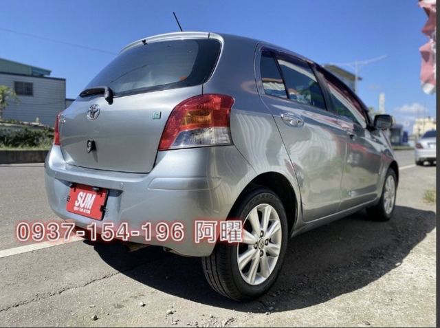 超值代步小鴨，省油好停車，全車原鈑件，可全額貸款。  第2張相片