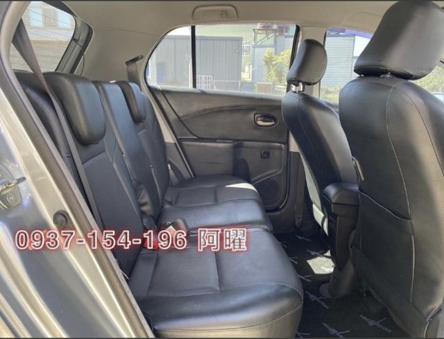 超值代步小鴨，省油好停車，全車原鈑件，可全額貸款。  第7張相片