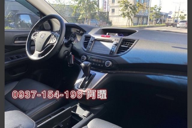 2.4S版，四輪傳動，定速，恆溫，電動椅，安全氣囊，休閒露營，出遊旅行，空間寬敞靈活實用。  第8張相片