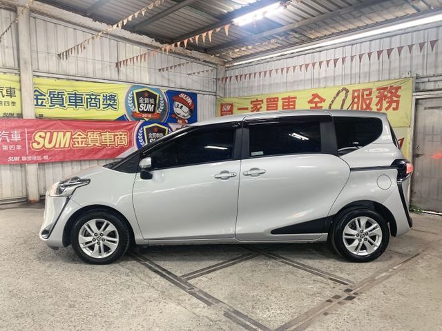 SIENTA  第4張相片