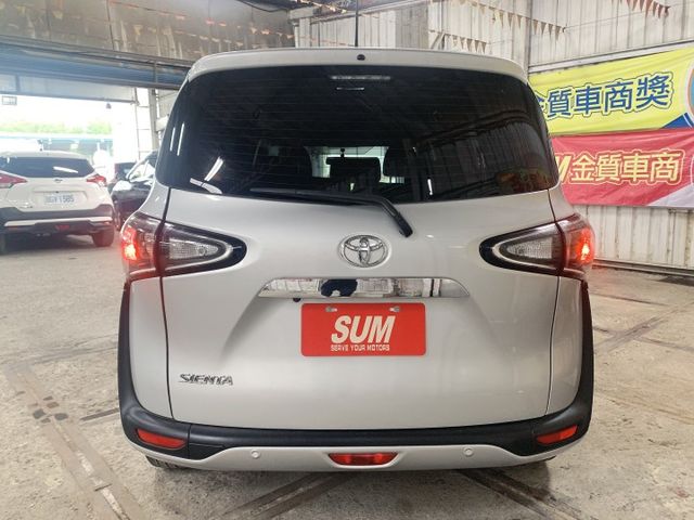 SIENTA  第6張相片