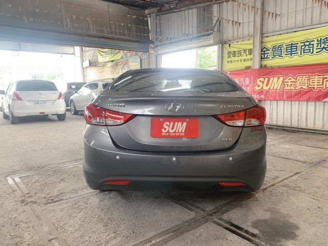 ELANTRA  第8張相片