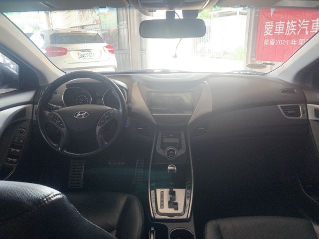 ELANTRA  第14張相片