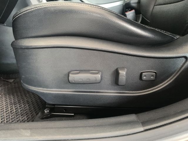 ELANTRA  第18張相片