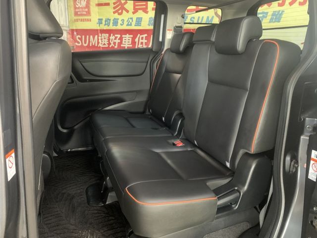 SIENTA  第12張相片