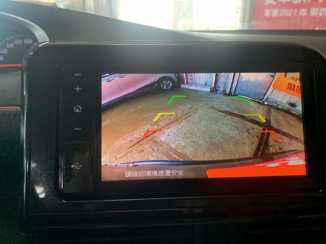 SIENTA  第18張相片