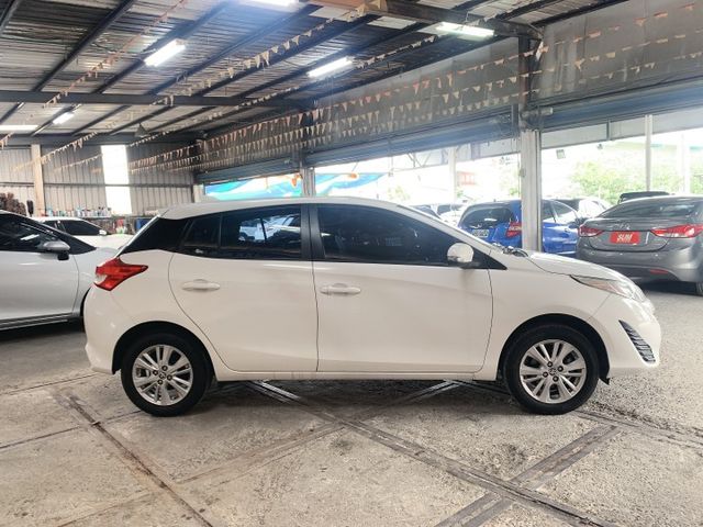 YARIS  第9張相片
