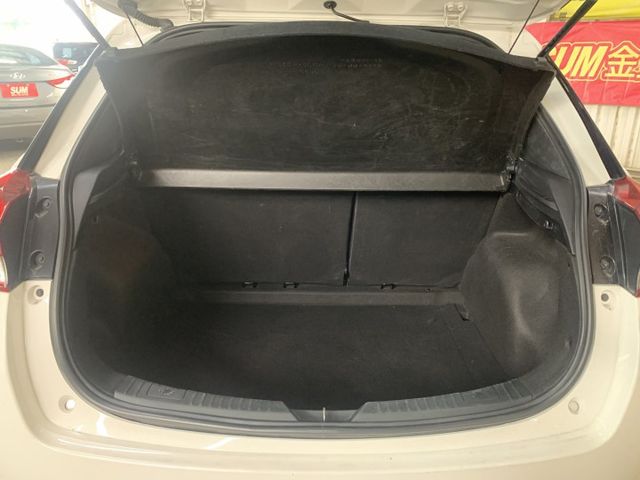 YARIS  第10張相片