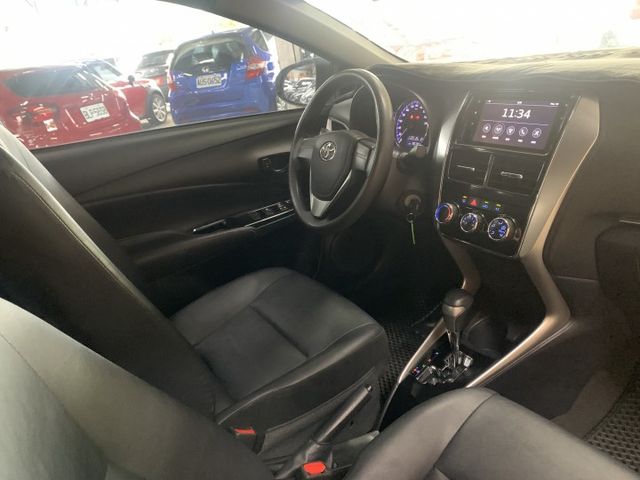 YARIS  第13張相片