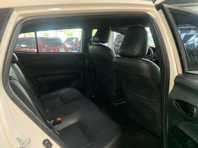 YARIS  第16張相片