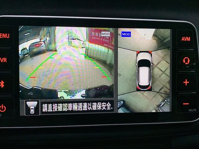 KICKS  第18張相片
